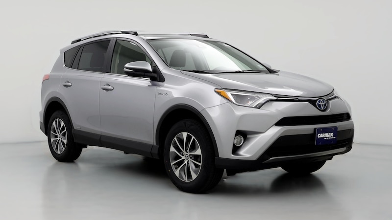 2017 Toyota RAV4 XLE Hero Image