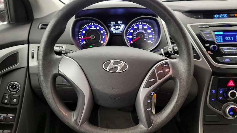 2015 Hyundai Elantra SE 10