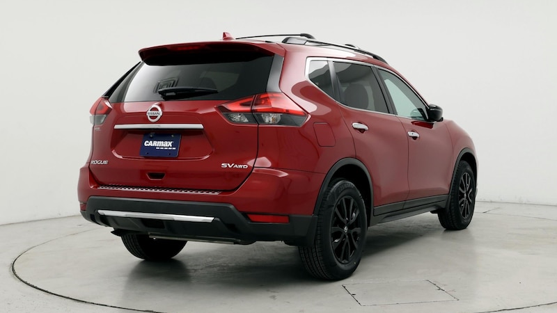 2017 Nissan Rogue SV 8