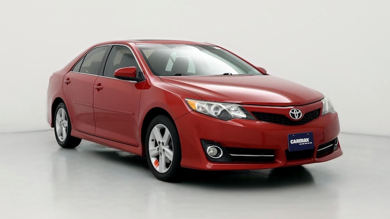 2013 Toyota Camry SE Hero Image