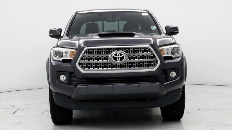 2017 Toyota Tacoma TRD Sport 5