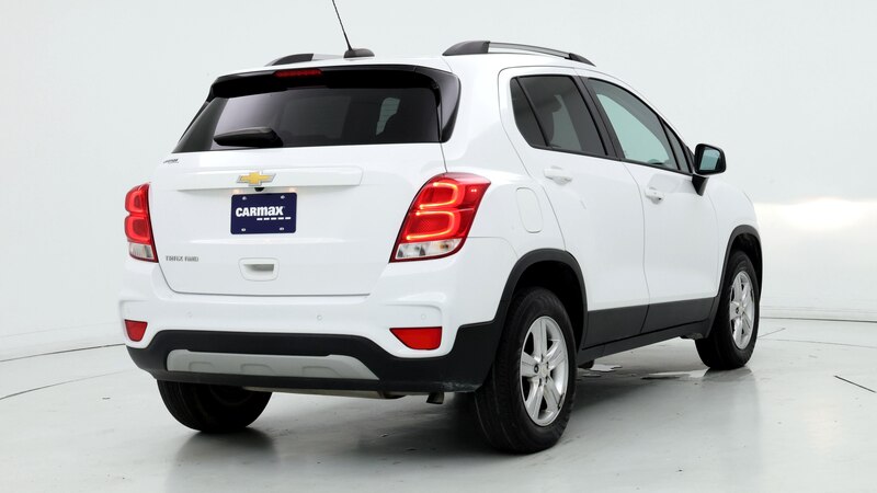 2022 Chevrolet Trax LT 8