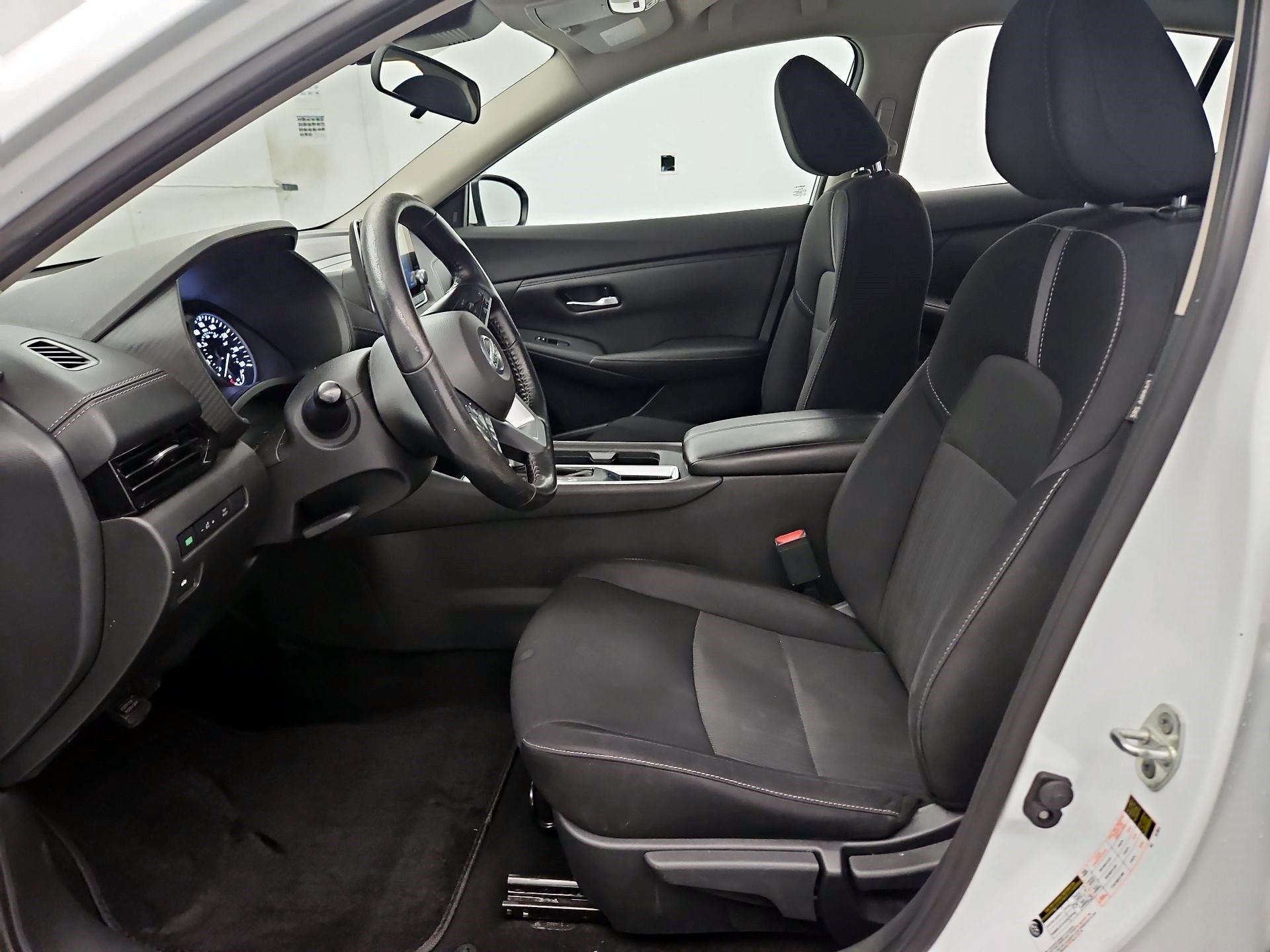 Thumbnail: 2021 Nissan Sentra - 11