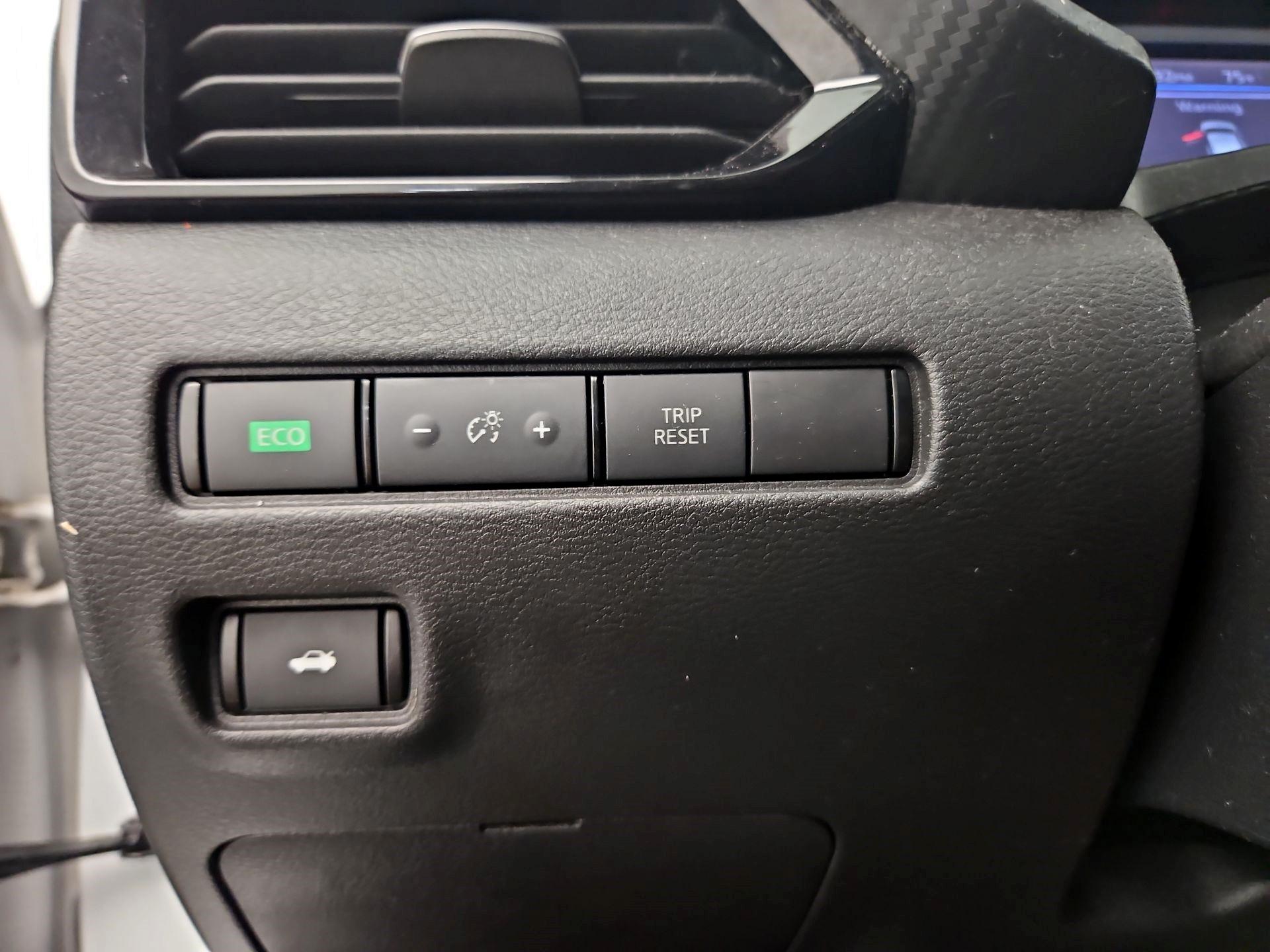 Thumbnail: 2021 Nissan Sentra - 13