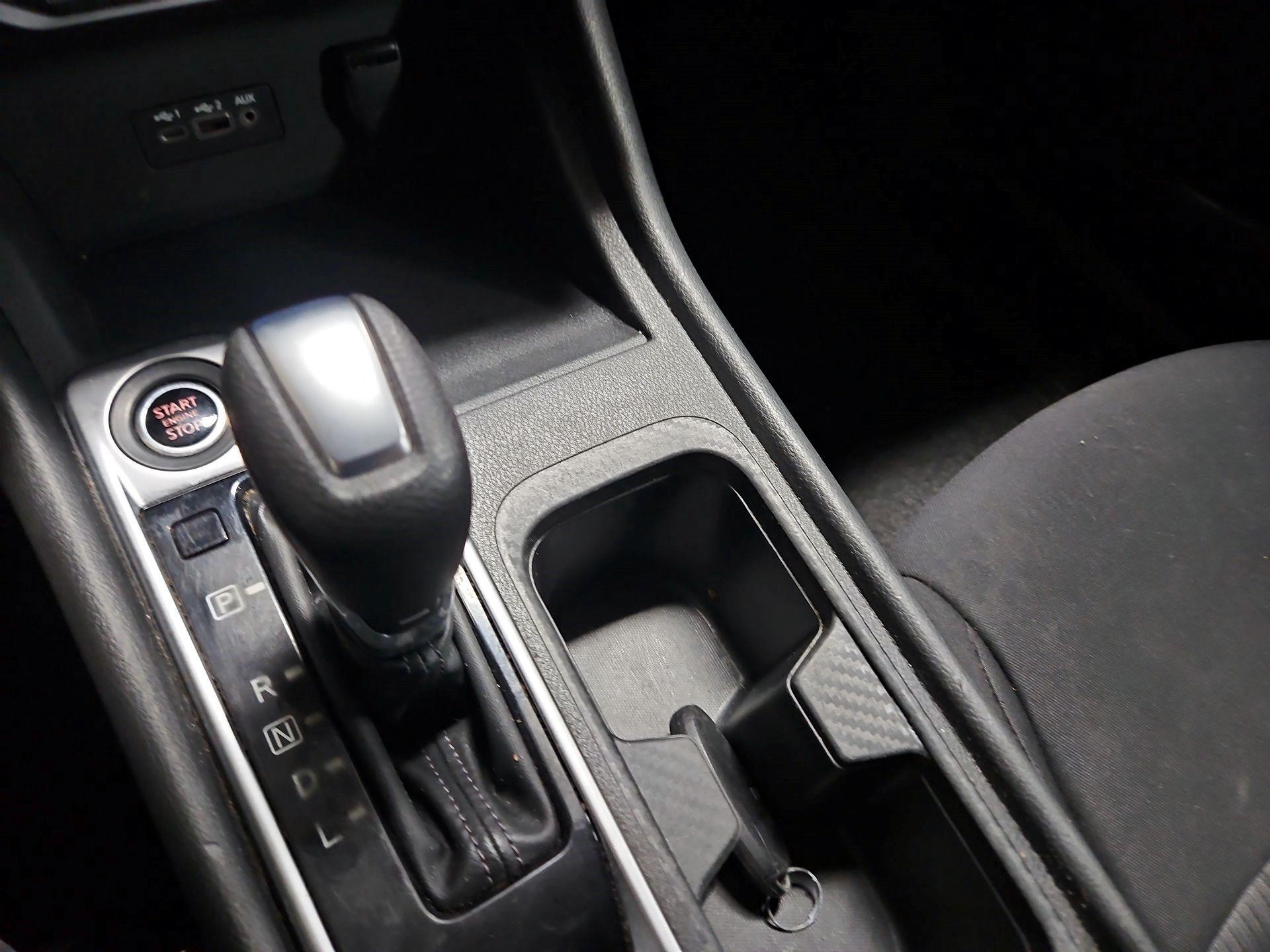 Thumbnail: 2021 Nissan Sentra - 16