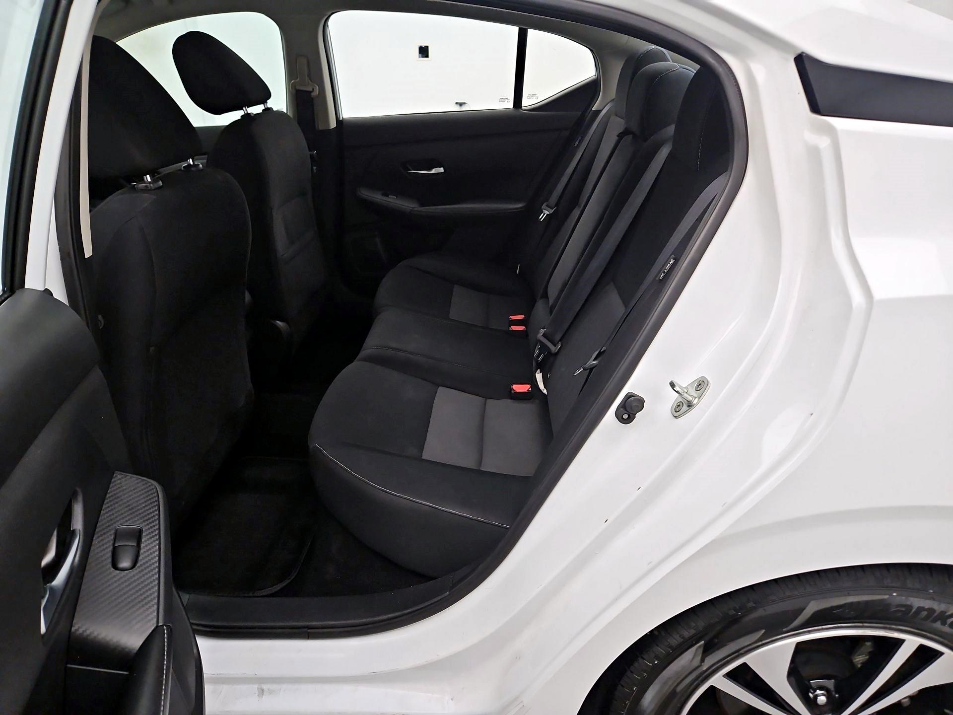 Thumbnail: 2021 Nissan Sentra - 18