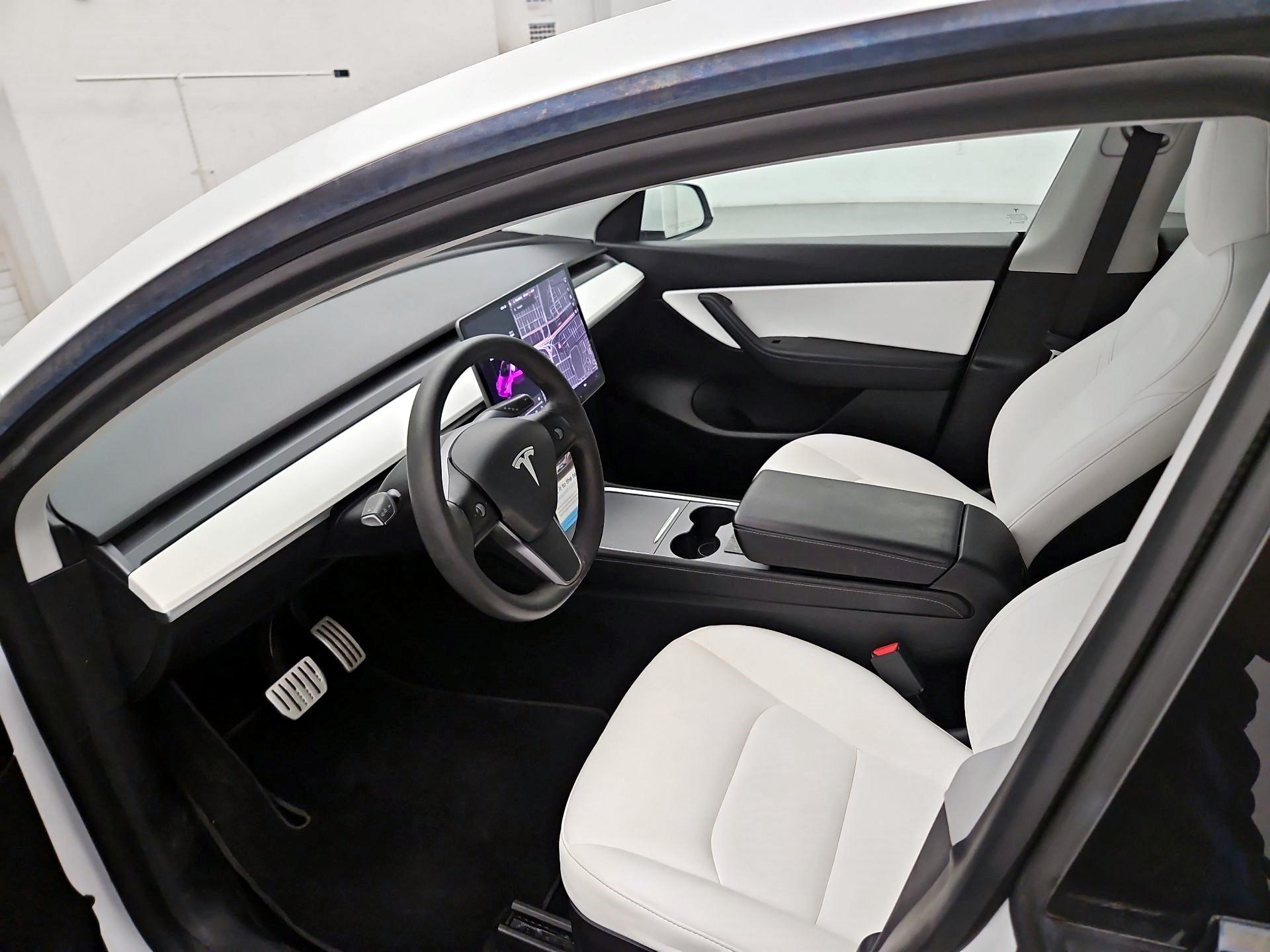 Thumbnail: 2021 Tesla Model Y - 11