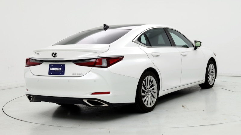 2022 Lexus ES  8