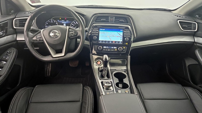 2017 Nissan Maxima SL 9