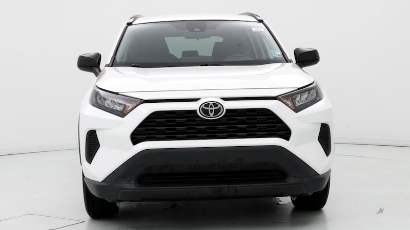 2020 Toyota RAV4 LE 5