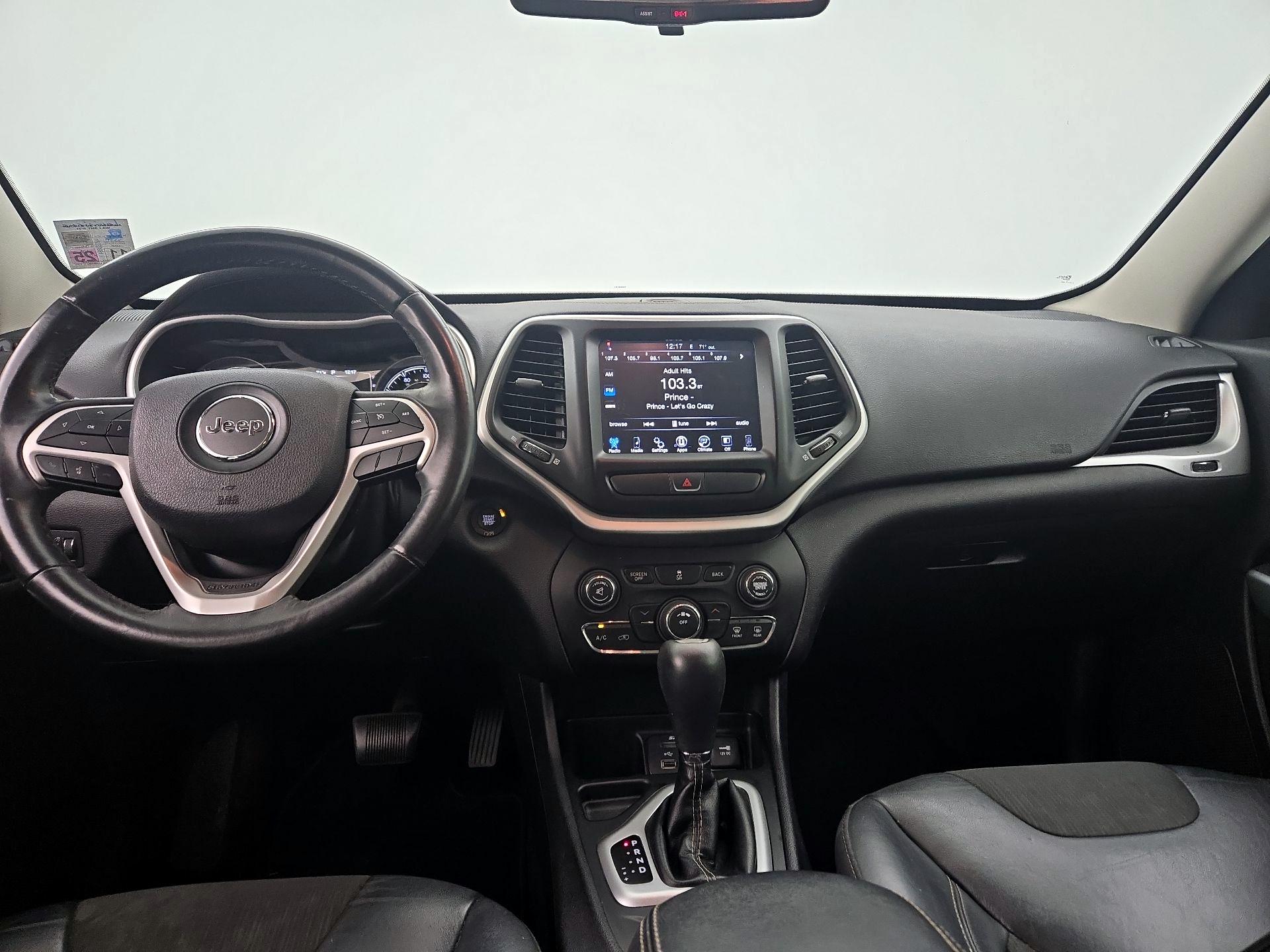 Thumbnail: 2018 Jeep Cherokee - 9