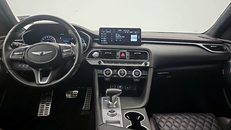 2022 Genesis G70 3.3T 9