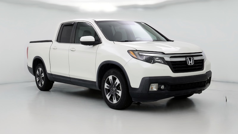 2017 Honda Ridgeline RTL Hero Image