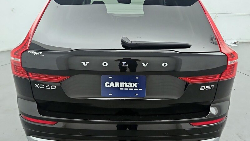 2023 Volvo XC60 B5 Plus 6