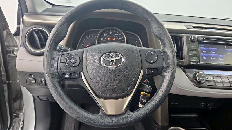 2014 Toyota RAV4 XLE 10