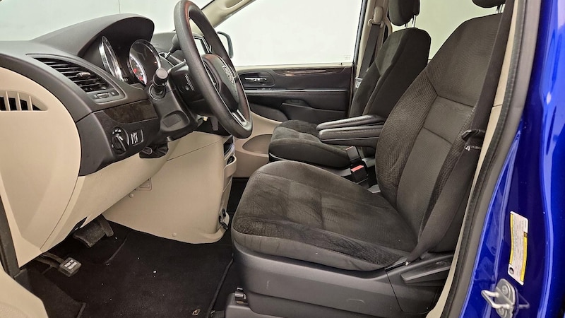 2018 Dodge Grand Caravan SE 11