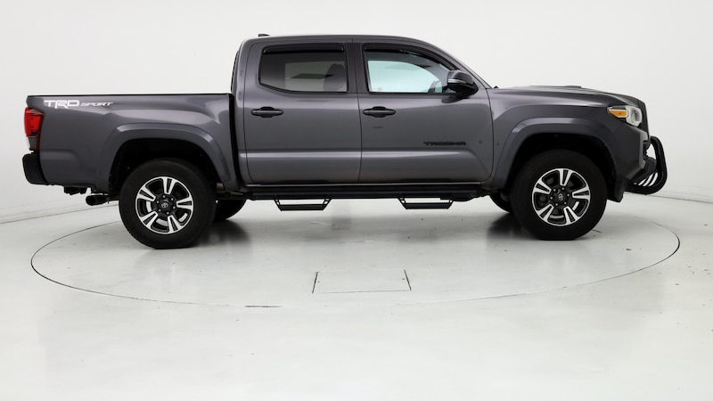 2019 Toyota Tacoma TRD Sport 7