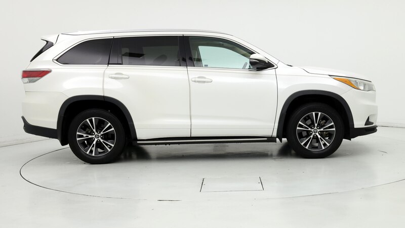 2016 Toyota Highlander XLE 7