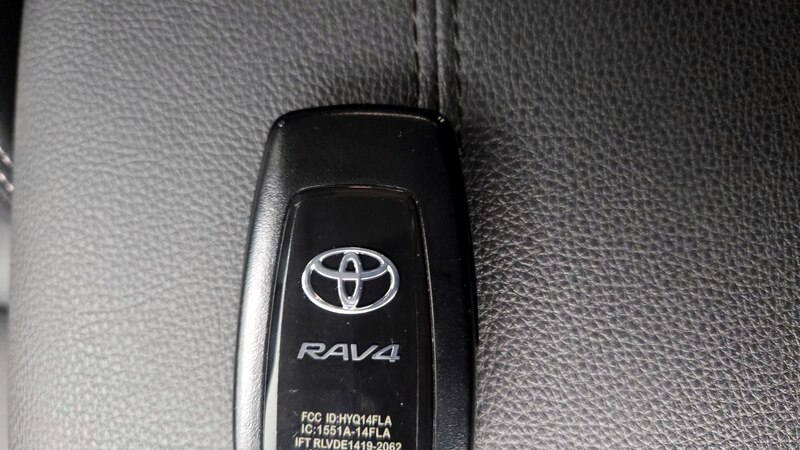 2023 Toyota RAV4 XLE Premium 24