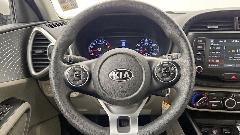 2021 Kia Soul LX 10