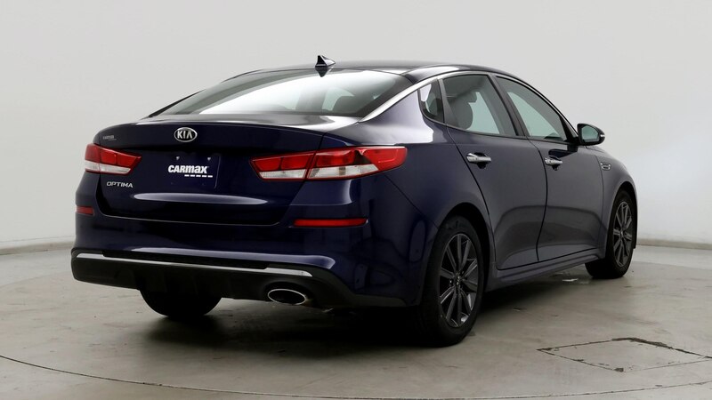 2019 Kia Optima LX 8