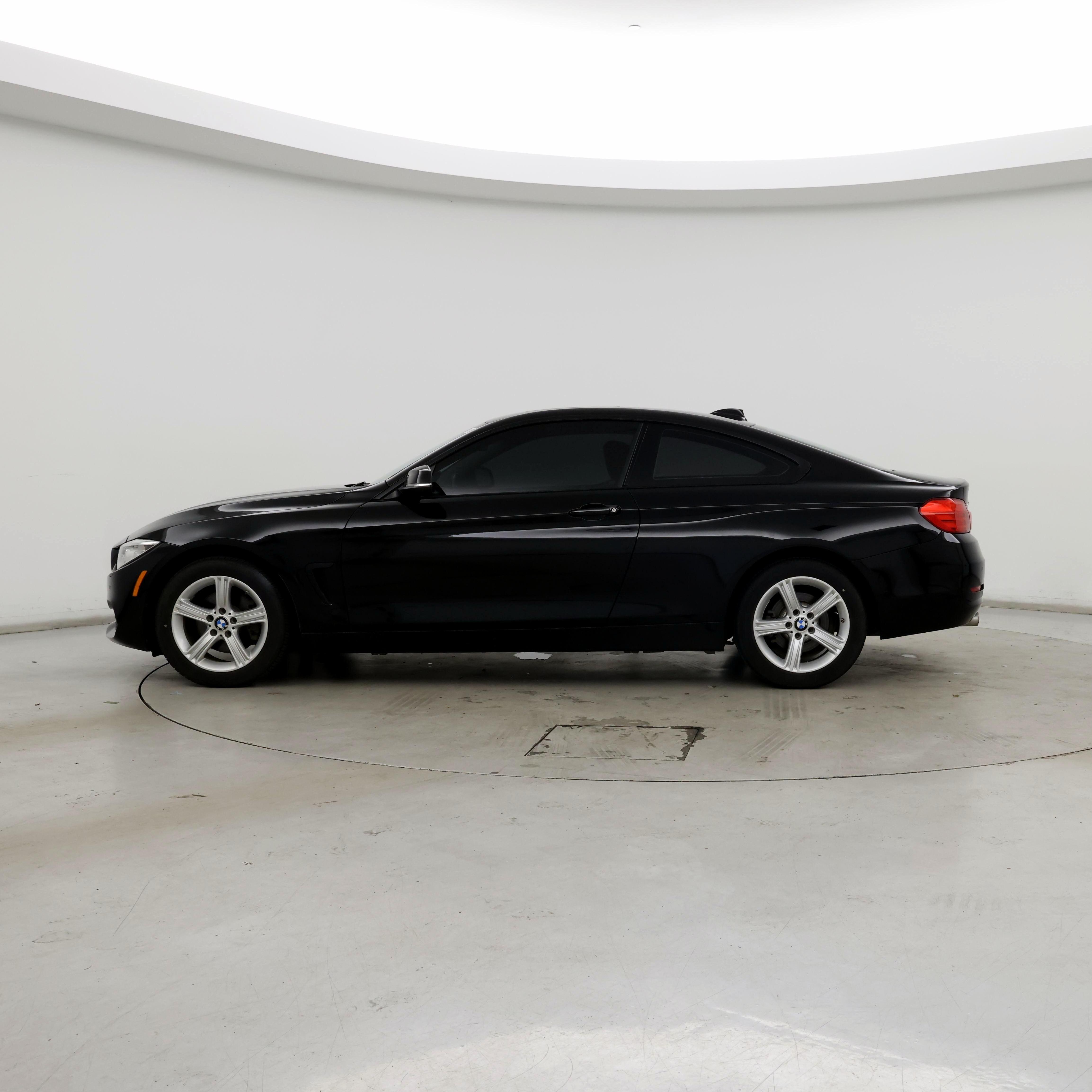 Thumbnail: 2015 BMW 4 Series - 3