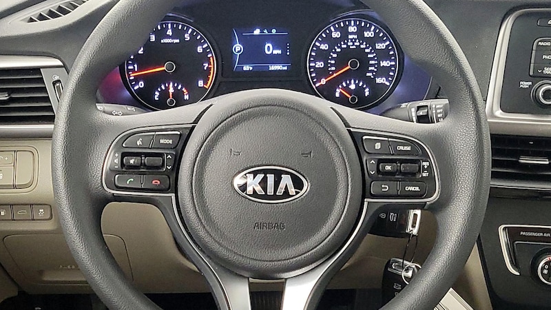 2016 Kia Optima LX 10