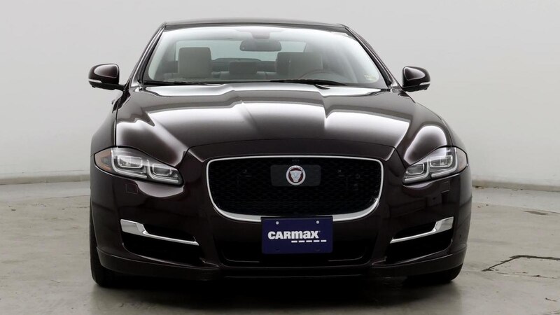 2016 Jaguar XJ R-Sport 5