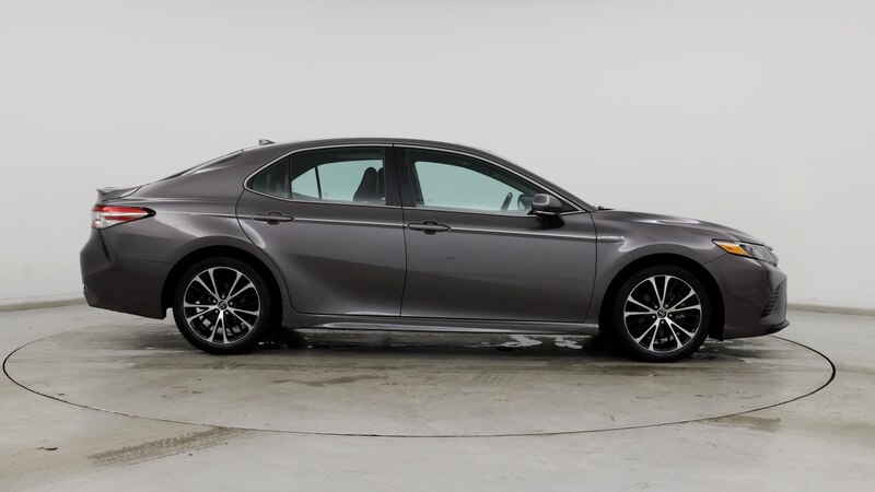 2019 Toyota Camry SE 7