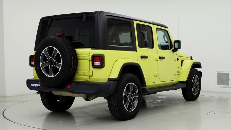 2023 Jeep Wrangler Unlimited Sahara 8