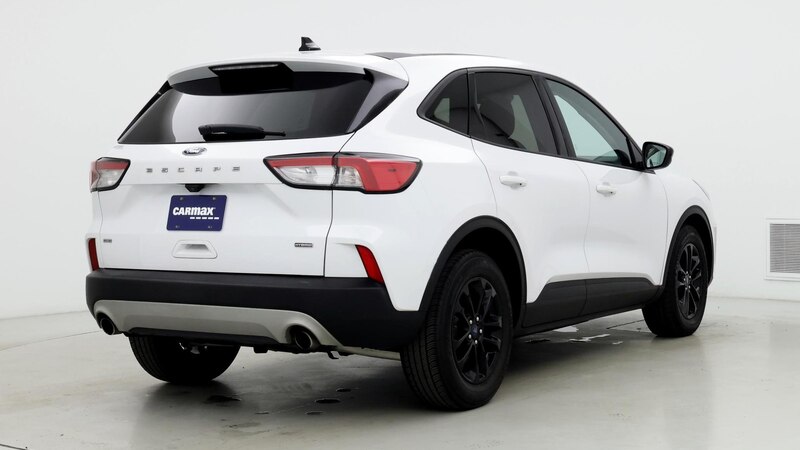 2020 Ford Escape SE 8