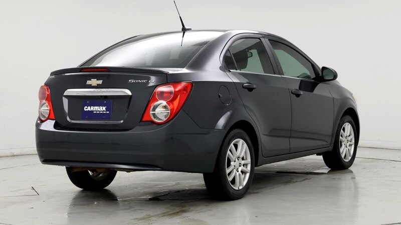 2014 Chevrolet Sonic LT 8