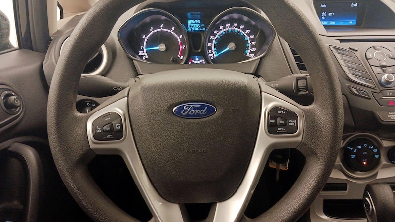 2019 Ford Fiesta SE 10