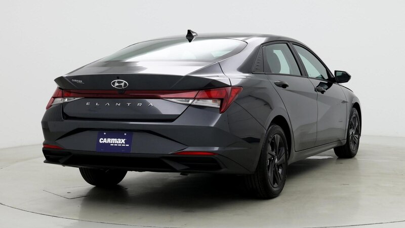 2021 Hyundai Elantra SEL 8