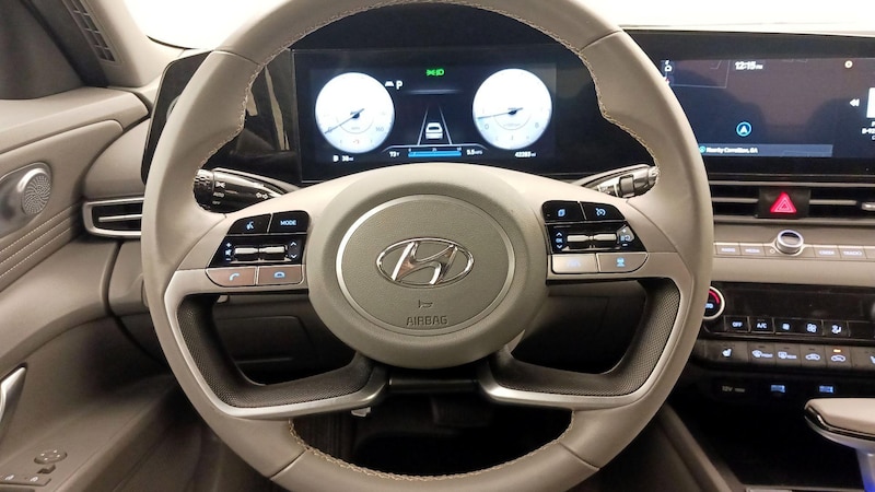 2023 Hyundai Elantra SEL 10