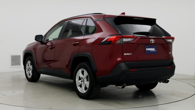 2019 Toyota RAV4 XLE 2