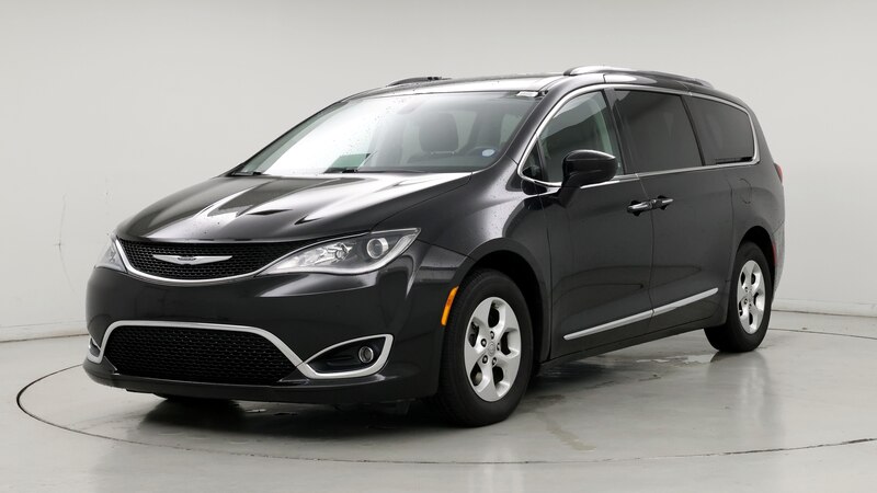 2017 Chrysler Pacifica  4