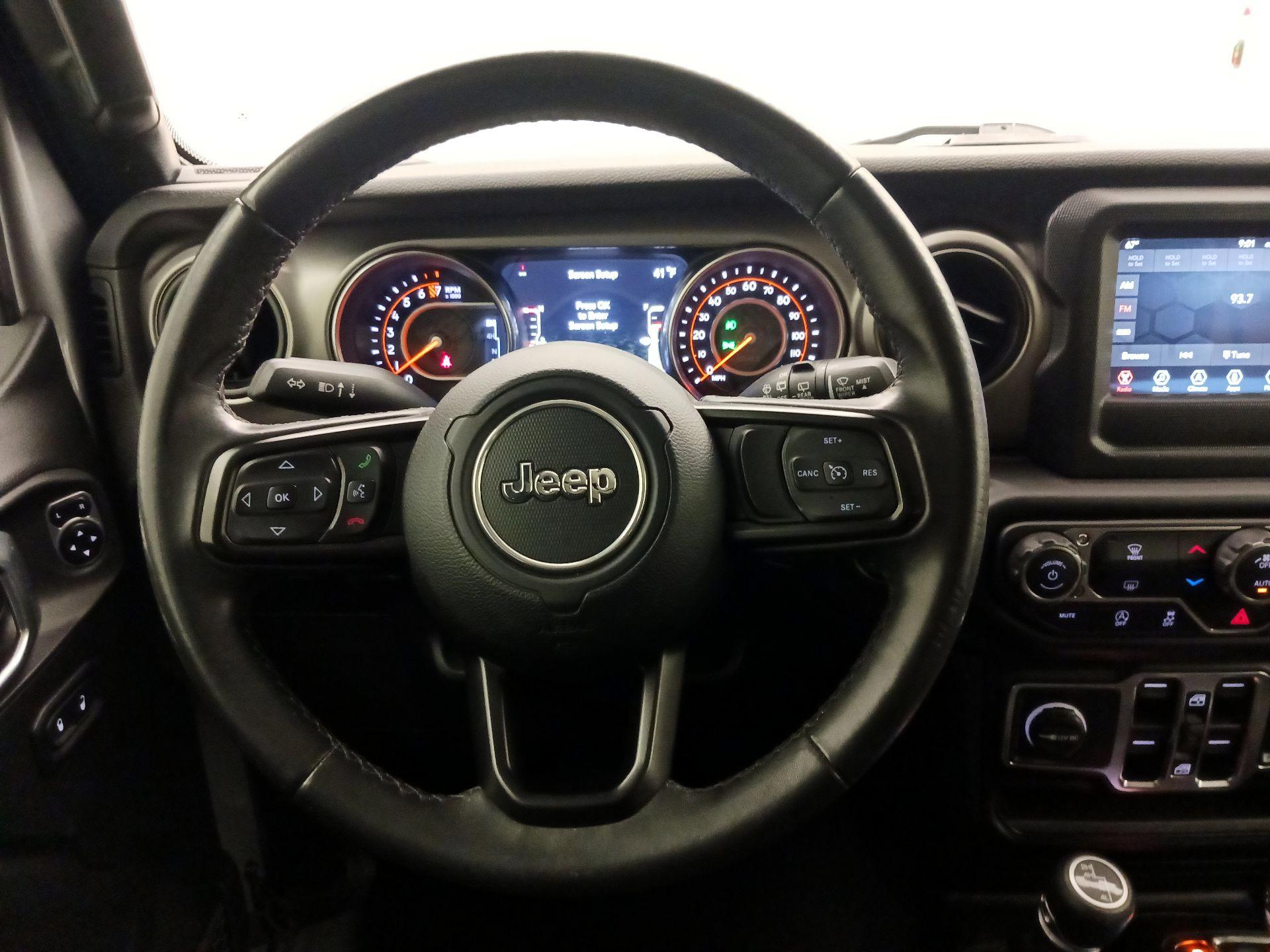 Thumbnail: 2019 Jeep Wrangler - 10