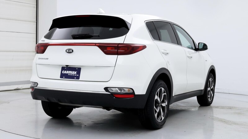 2020 Kia Sportage LX 8