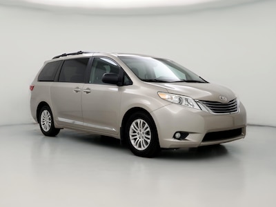 2017 Toyota Sienna XLE -
                Virginia Beach, VA