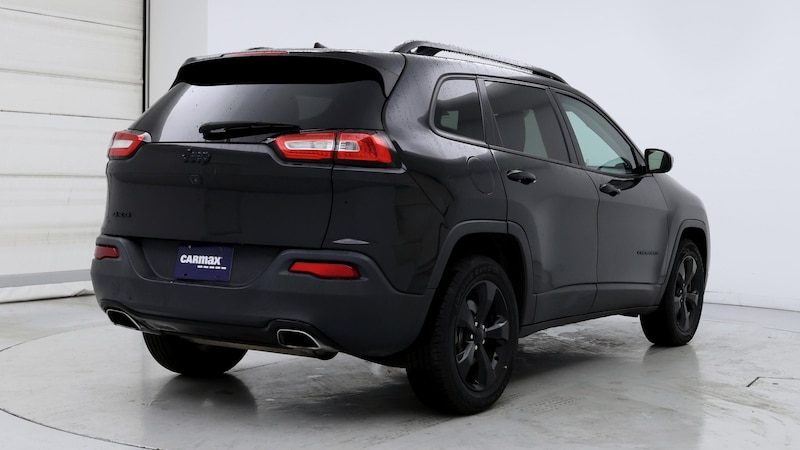 2016 Jeep Cherokee Altitude 8