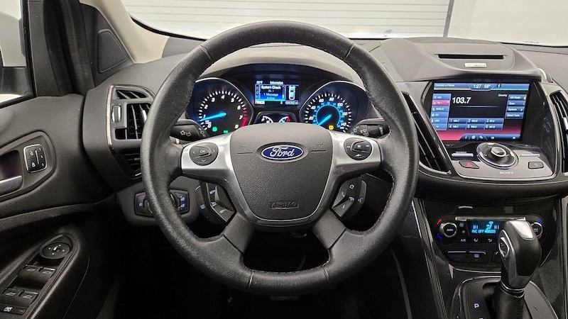 2014 Ford Escape Titanium 10