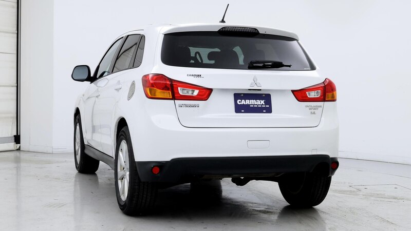 2015 Mitsubishi Outlander Sport ES 6