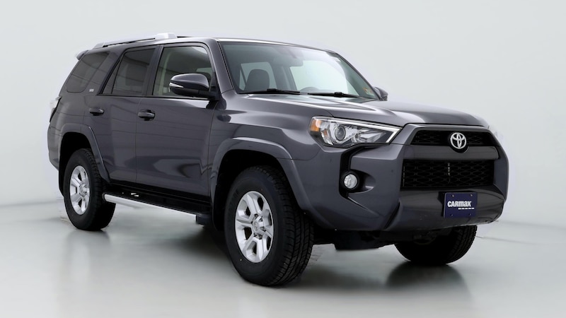 2017 Toyota 4Runner SR5 Hero Image