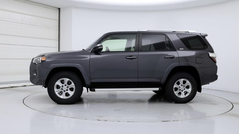 2017 Toyota 4Runner SR5 3