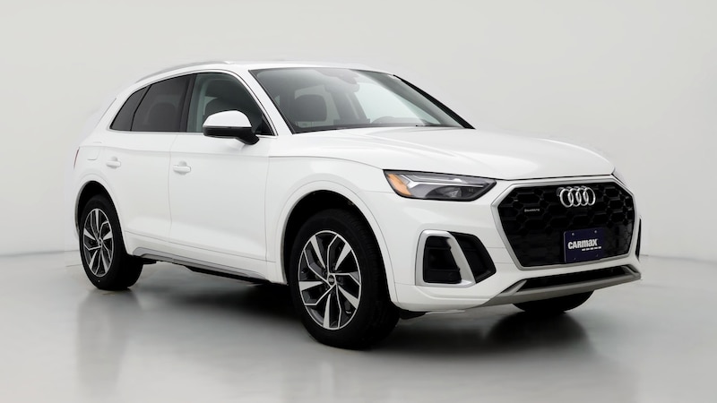 2023 Audi Q5 e Premium Plus Hero Image