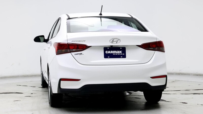 2020 Hyundai Accent SE 6