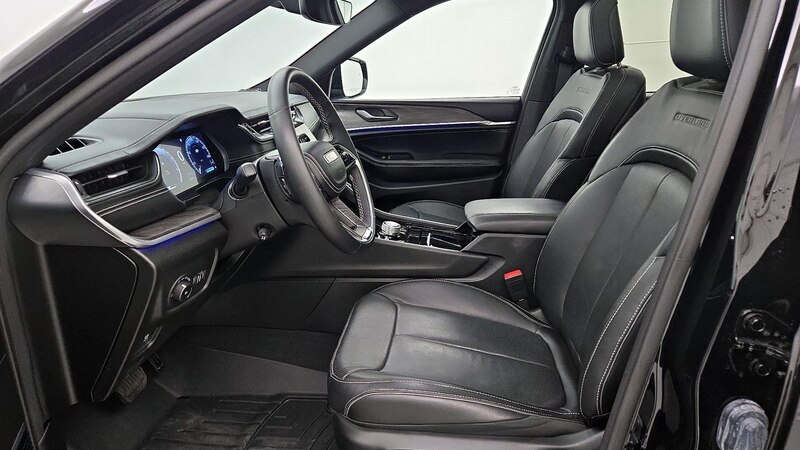 2021 Jeep Grand Cherokee L Overland 11