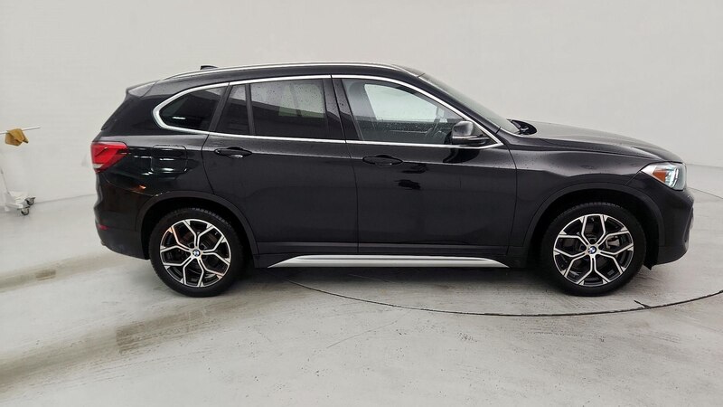 2021 BMW X1 xDrive28i 4