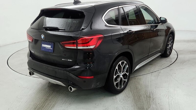 2021 BMW X1 xDrive28i 5